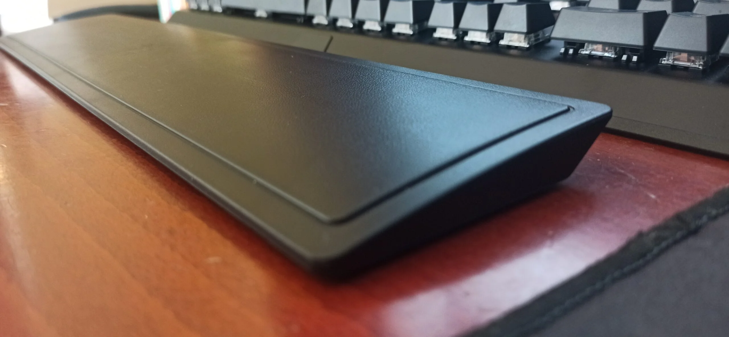 Razer BlackWidow V3 Review: Το καλύτερο Gaming Πληκτρολόγιο στην Ελληνική αγορά; 2 Razer BlackWidow V3 Wristpad
